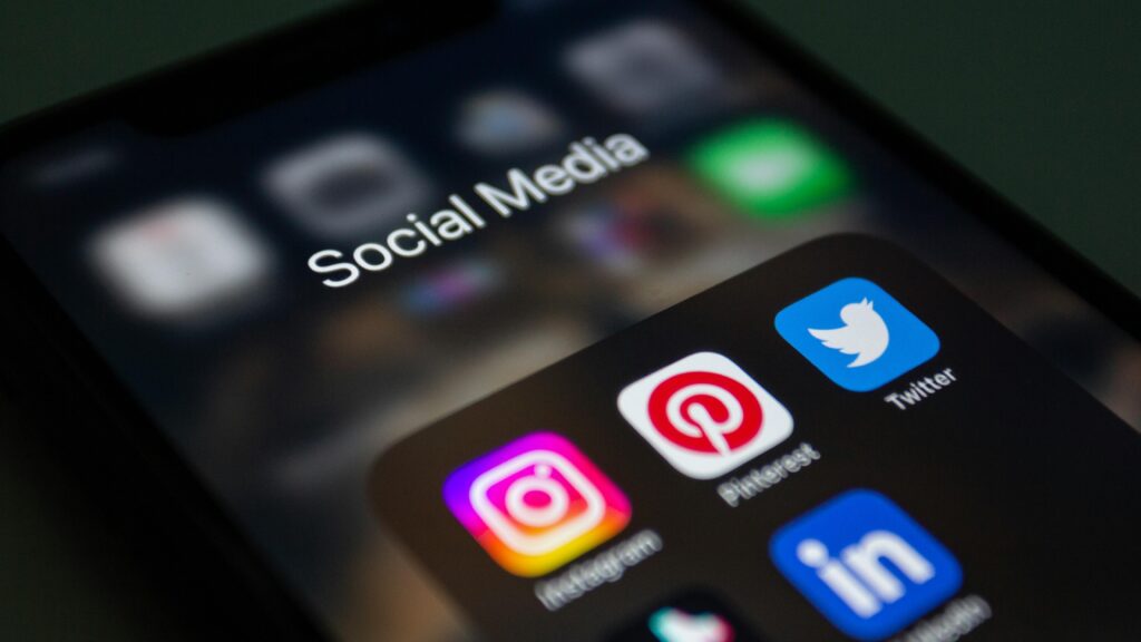 How to Use Social Media to Promote Church Events