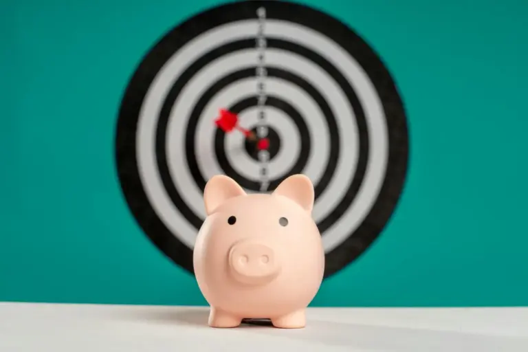 Read more about the article How to Draft Sustainable Program Objectives That Funders Love